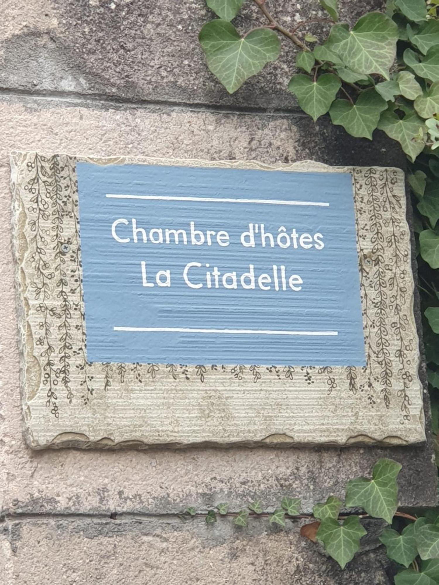 Chambre D'Hotes La Citadelle Lardier-et-Valenca 外观 照片